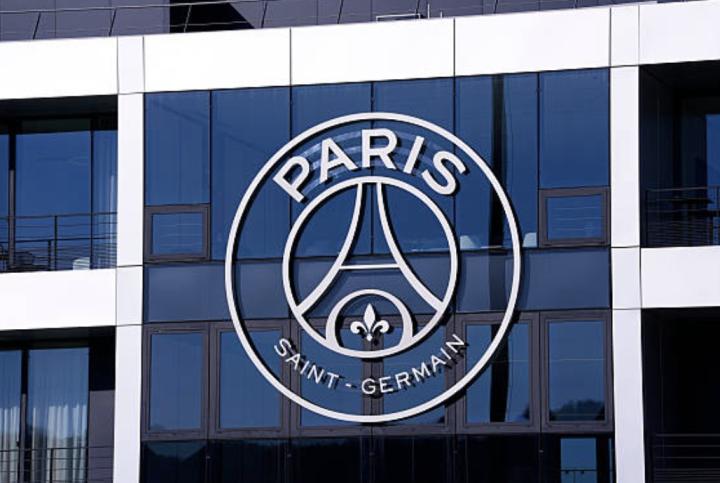  巴黎圣日耳曼正谨慎权衡赛程调整；队报透露，他们评估推迟对朗斯客场比赛，以优化备战利物浦欧冠对决。 体育新闻 巴黎圣日耳曼正谨慎权衡赛程调整；队报透露，他们评估推迟对朗斯客场比赛，以优化备战利物浦欧冠对决。 体育新闻