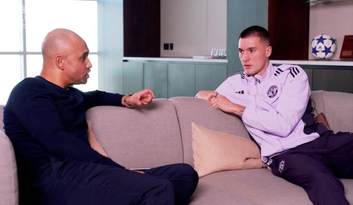  成长之谜：曼联新锐如何炼就顶级前锋的直觉？ 体育新闻 成长之谜：曼联新锐如何炼就顶级前锋的直觉？ 体育新闻