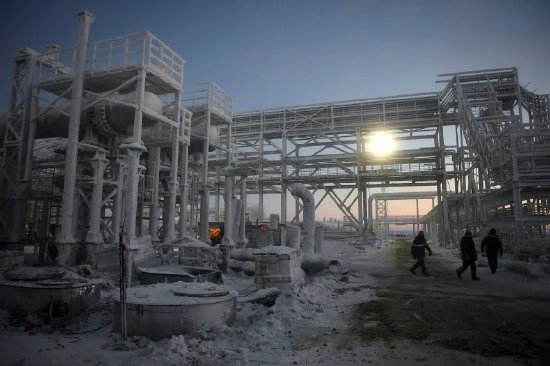 【全球能源战略分析师】+ 地缘冲突下的宏观避险与获益模型 股票财经 【全球能源战略分析师】+ 地缘冲突下的宏观避险与获益模型 股票财经