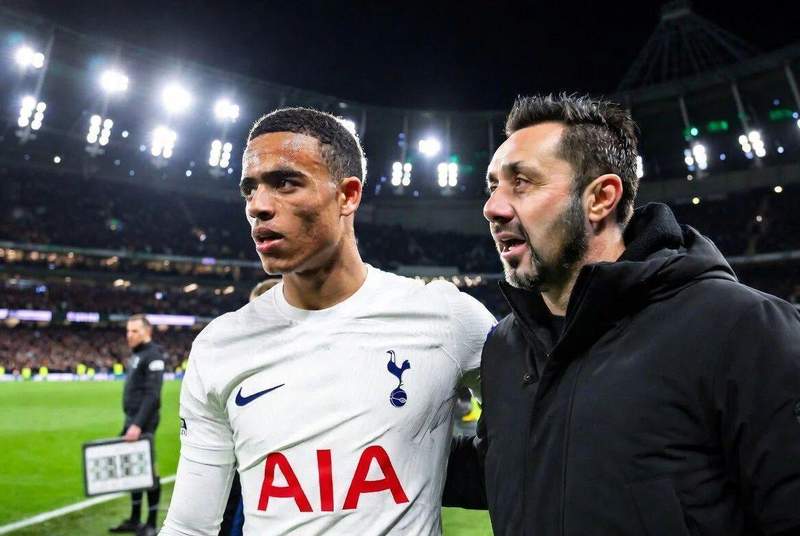  从被拒到抉择：德泽尔比与曼联擦肩而过的深层逻辑 体育新闻