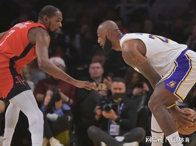  湖人困境与火箭机遇：当挑战来敲门，命运偏爱有准备的人 体育新闻